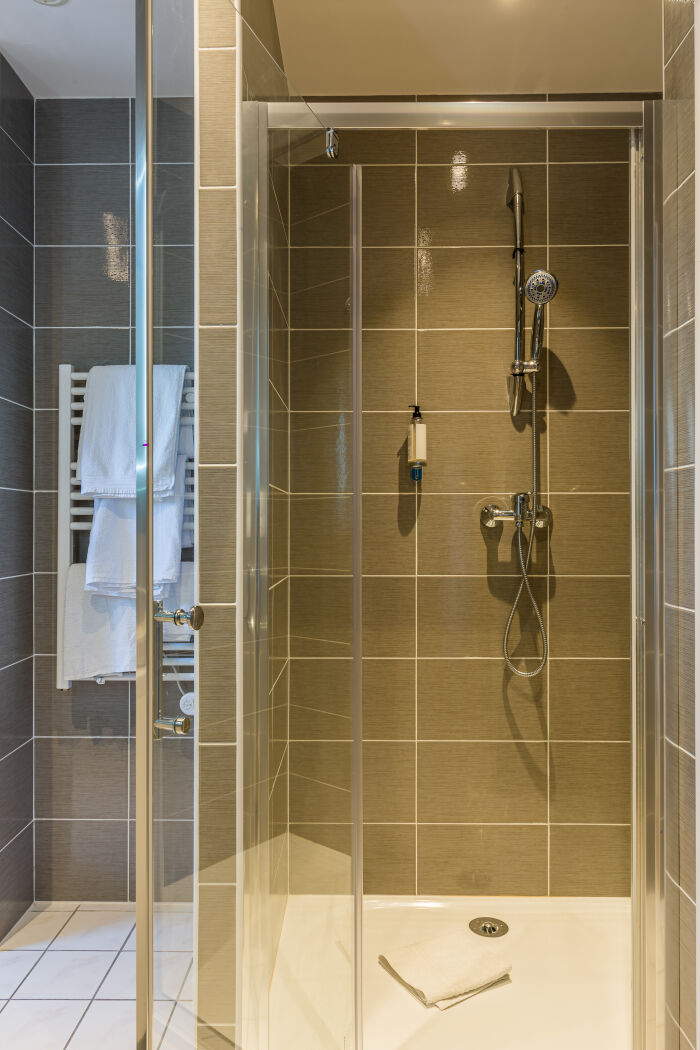 20190723-0122-HDR.jpg Aux Maisons