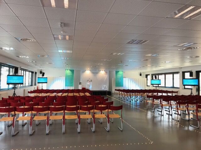 REMISE DES DIPLOMES 2019.jpg Audio Dis