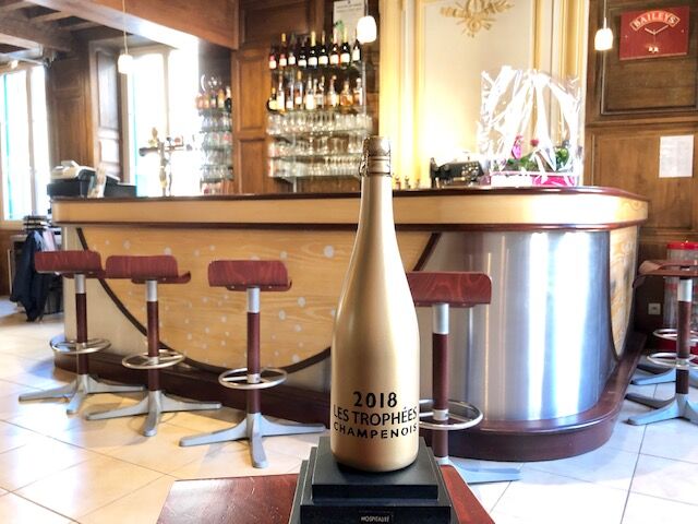 Trophée champenois.jpg Hôtel-Restaurant Le Marius