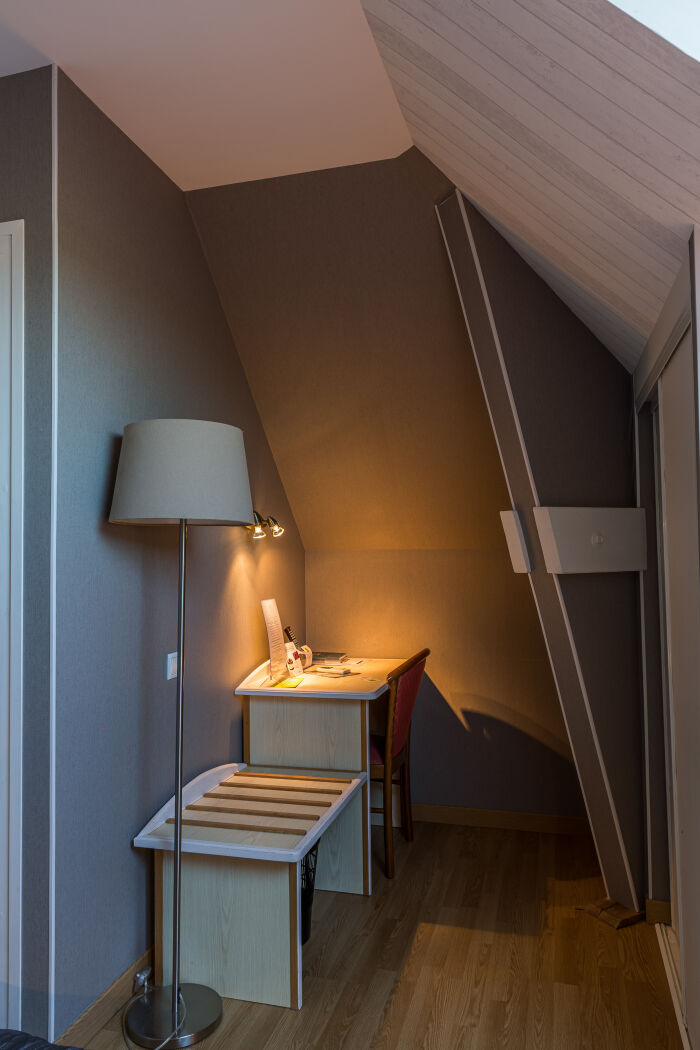 20190723-0140-HDR.jpg Aux Maisons