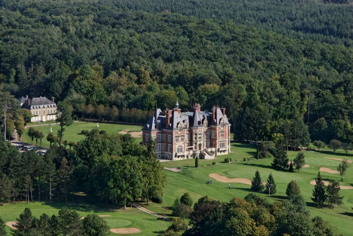 Château.jpg Golf de Troyes la Cordelière
