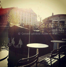 113418-u0nyx5ghar-large[1].jpg La Barge