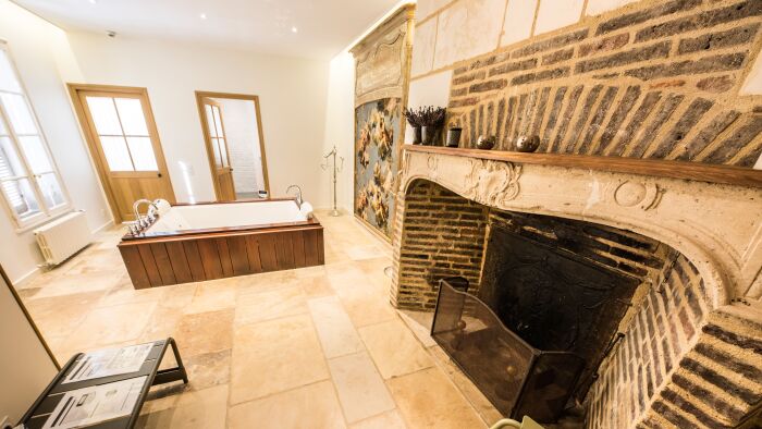 Maison de Rhodes - Jacuzzi.jpg Olivier Douard Photographe