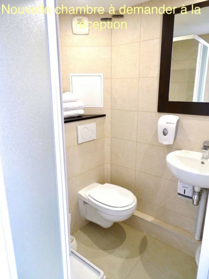 WC.jpeg Première Classe Troyes Sud - Buchères